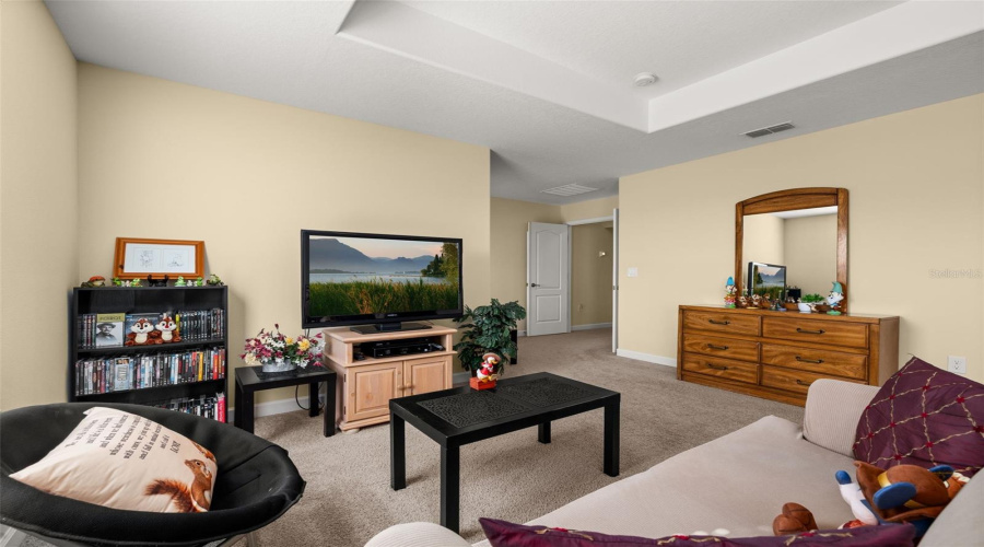 Davenport, Florida 33837, 5 Bedrooms Bedrooms, ,2 Bathroomsbathrooms,Residential,For Sale,Cortland,Mfrs5127762