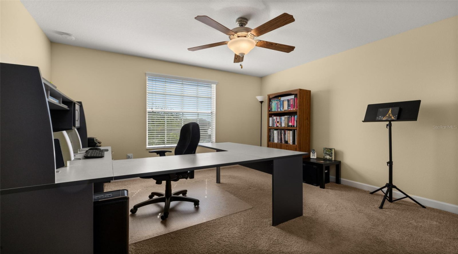 Davenport, Florida 33837, 5 Bedrooms Bedrooms, ,2 Bathroomsbathrooms,Residential,For Sale,Cortland,Mfrs5127762