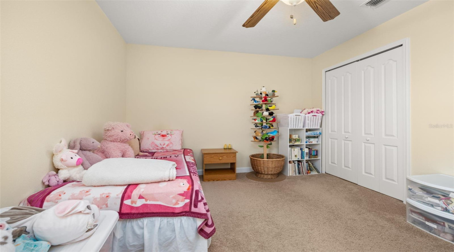 Davenport, Florida 33837, 5 Bedrooms Bedrooms, ,2 Bathroomsbathrooms,Residential,For Sale,Cortland,Mfrs5127762