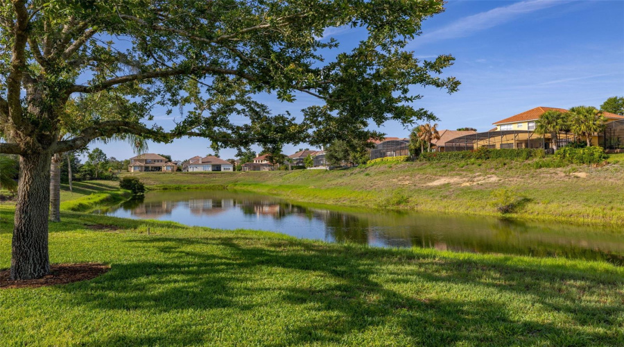 Davenport, Florida 33837, 5 Bedrooms Bedrooms, ,2 Bathroomsbathrooms,Residential,For Sale,Cortland,Mfrs5127762