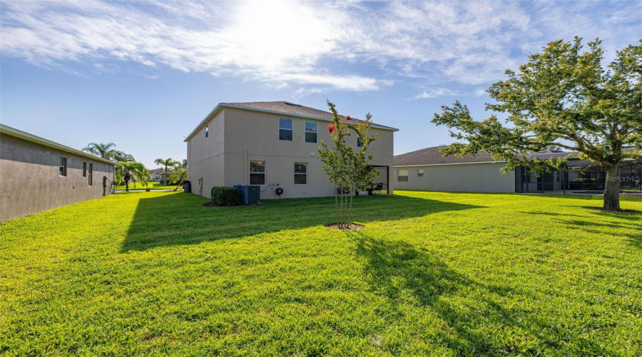 Davenport, Florida 33837, 5 Bedrooms Bedrooms, ,2 Bathroomsbathrooms,Residential,For Sale,Cortland,Mfrs5127762