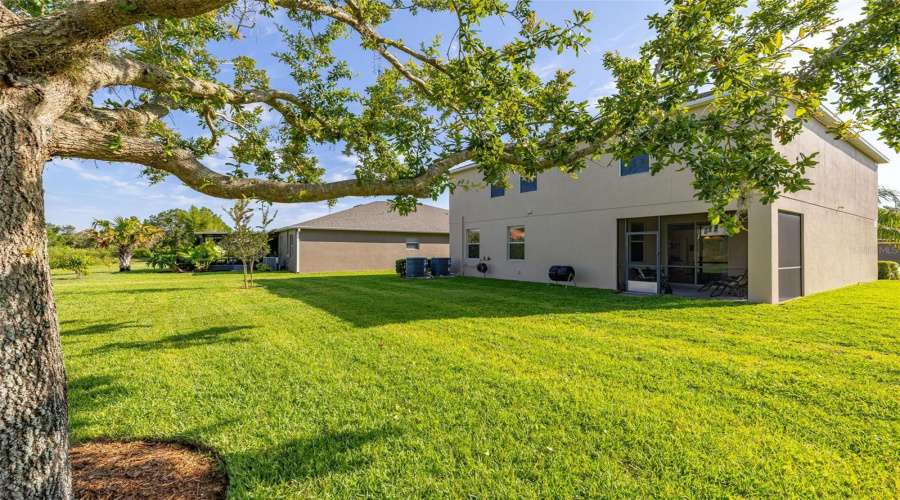 Davenport, Florida 33837, 5 Bedrooms Bedrooms, ,2 Bathroomsbathrooms,Residential,For Sale,Cortland,Mfrs5127762