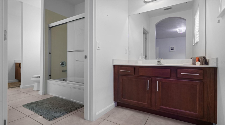 Bathroom #2