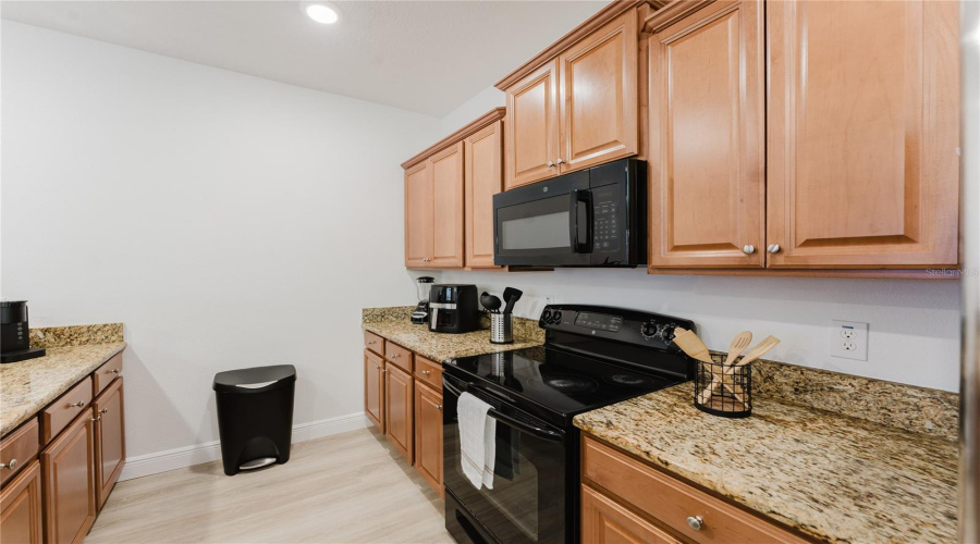 Kissimmee, Florida 34747, 4 Bedrooms Bedrooms, ,3 Bathroomsbathrooms,Residential,For Sale,Banana Palm,Mfro6313445