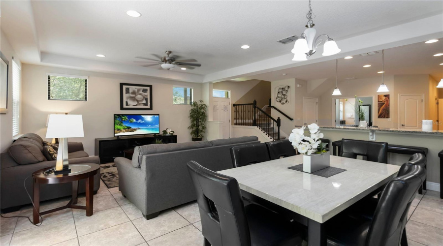 Davenport, Florida 33896, 4 Bedrooms Bedrooms, ,3 Bathroomsbathrooms,Residential,For Sale,Roseville Blvd,Mfro6313010