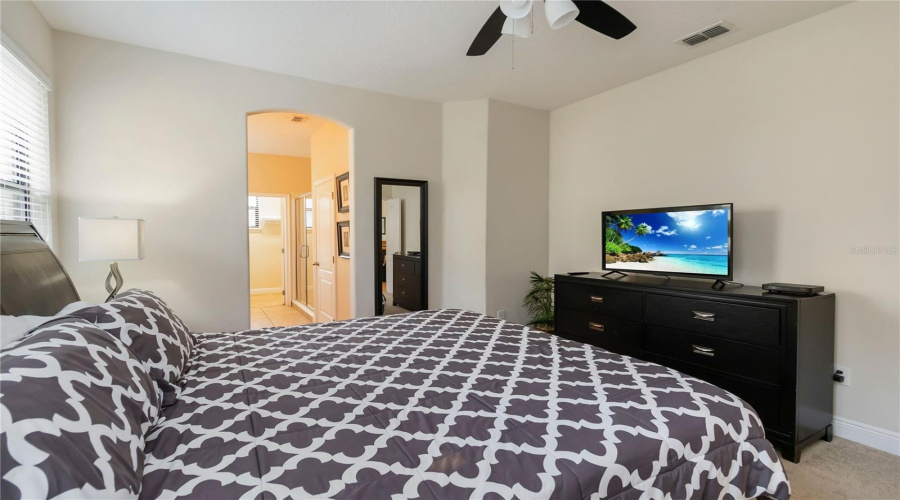 Davenport, Florida 33896, 4 Bedrooms Bedrooms, ,3 Bathroomsbathrooms,Residential,For Sale,Roseville Blvd,Mfro6313010