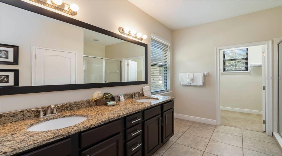 Davenport, Florida 33896, 4 Bedrooms Bedrooms, ,3 Bathroomsbathrooms,Residential,For Sale,Roseville Blvd,Mfro6313010