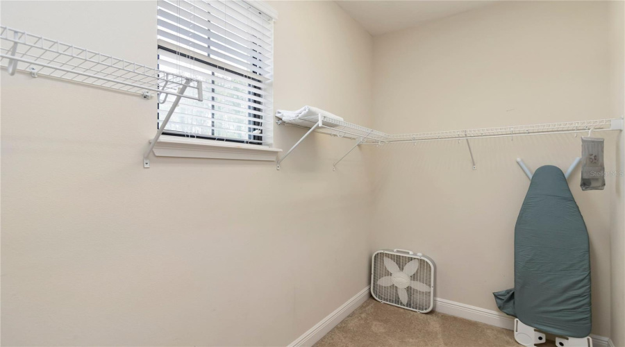 Davenport, Florida 33896, 4 Bedrooms Bedrooms, ,3 Bathroomsbathrooms,Residential,For Sale,Roseville Blvd,Mfro6313010