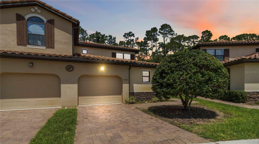 Davenport, Florida 33896, 4 Bedrooms Bedrooms, ,3 Bathroomsbathrooms,Residential,For Sale,Roseville Blvd,Mfro6313010