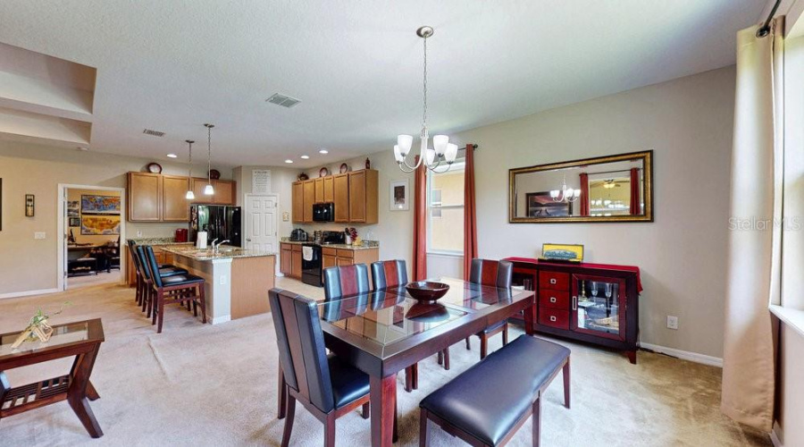 Kissimmee, Florida 34746, 4 Bedrooms Bedrooms, ,2 Bathroomsbathrooms,Residential,For Sale,Brassie,Mfrs5127760