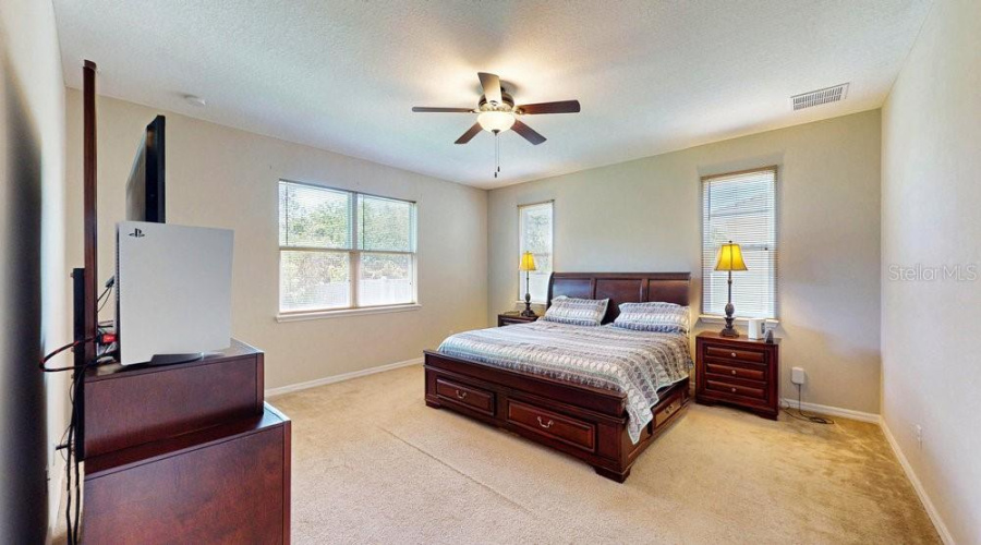 Kissimmee, Florida 34746, 4 Bedrooms Bedrooms, ,2 Bathroomsbathrooms,Residential,For Sale,Brassie,Mfrs5127760
