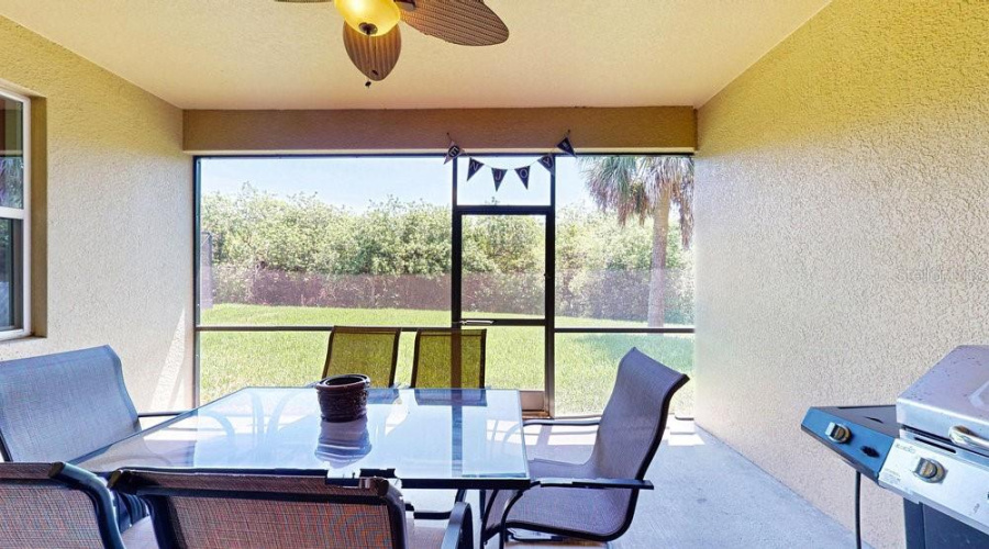 Kissimmee, Florida 34746, 4 Bedrooms Bedrooms, ,2 Bathroomsbathrooms,Residential,For Sale,Brassie,Mfrs5127760