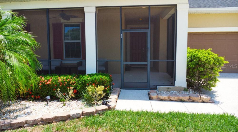 Kissimmee, Florida 34746, 4 Bedrooms Bedrooms, ,2 Bathroomsbathrooms,Residential,For Sale,Brassie,Mfrs5127760