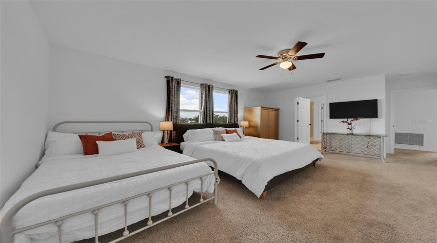 Upstairs - Primary Bedroom