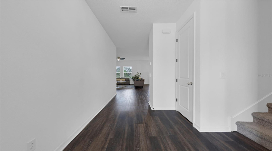 Foyer - Furnished home ready for its next owner!