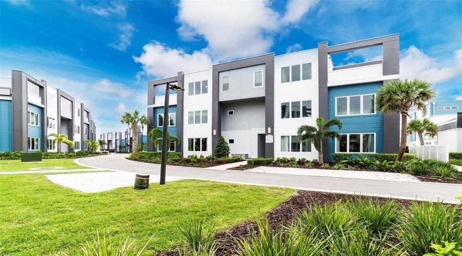 Reunion, Florida 34747, 3 Bedrooms Bedrooms, ,2 Bathroomsbathrooms,Residential,For Sale,Sandy Ridge,Mfrg5088510