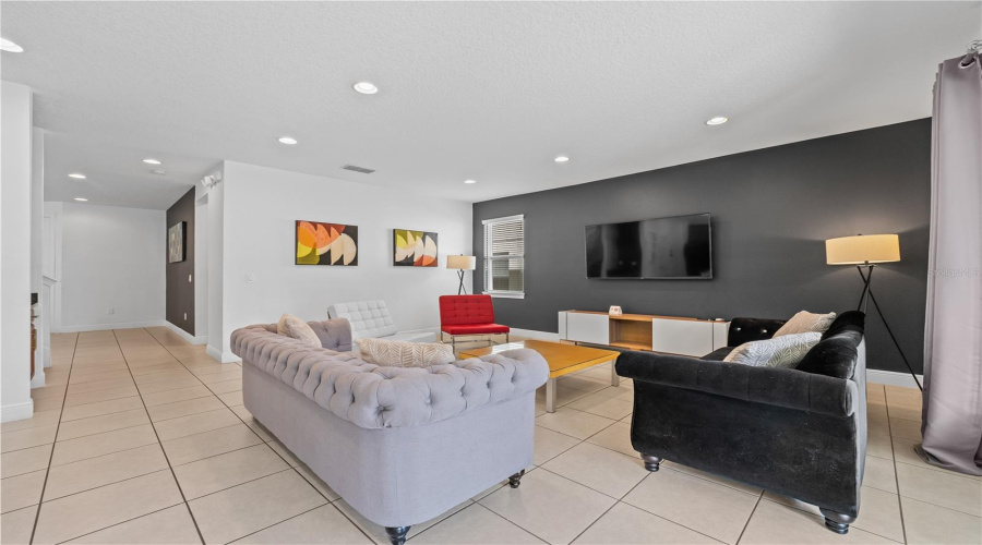 Kissimmee, Florida 34747, 5 Bedrooms Bedrooms, ,5 Bathroomsbathrooms,Residential,For Sale,Novi,Mfro6309048