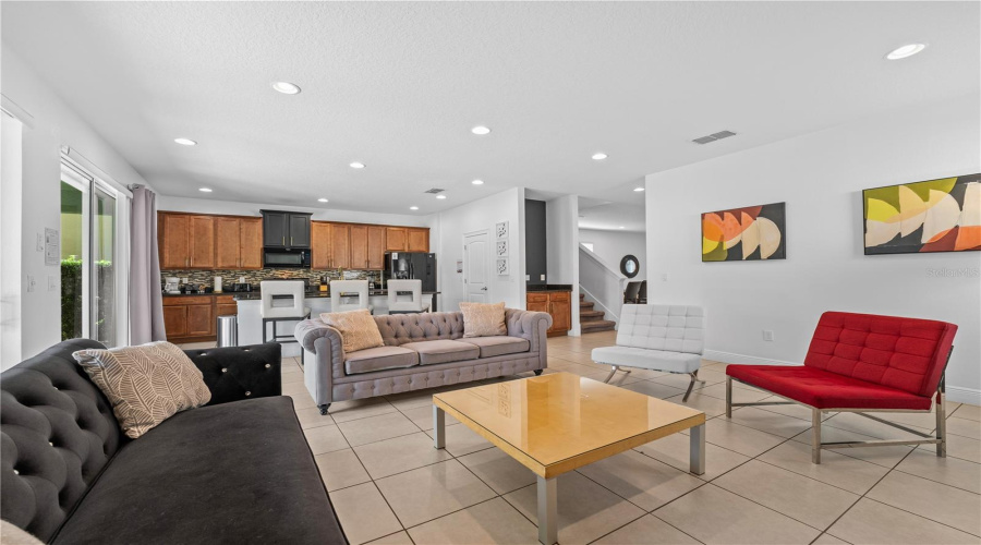 Kissimmee, Florida 34747, 5 Bedrooms Bedrooms, ,5 Bathroomsbathrooms,Residential,For Sale,Novi,Mfro6309048