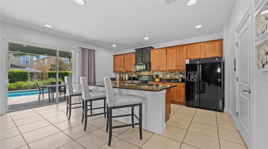 Kissimmee, Florida 34747, 5 Bedrooms Bedrooms, ,5 Bathroomsbathrooms,Residential,For Sale,Novi,Mfro6309048