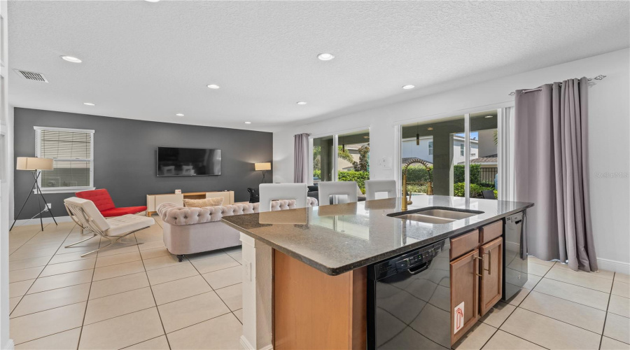 Kissimmee, Florida 34747, 5 Bedrooms Bedrooms, ,5 Bathroomsbathrooms,Residential,For Sale,Novi,Mfro6309048