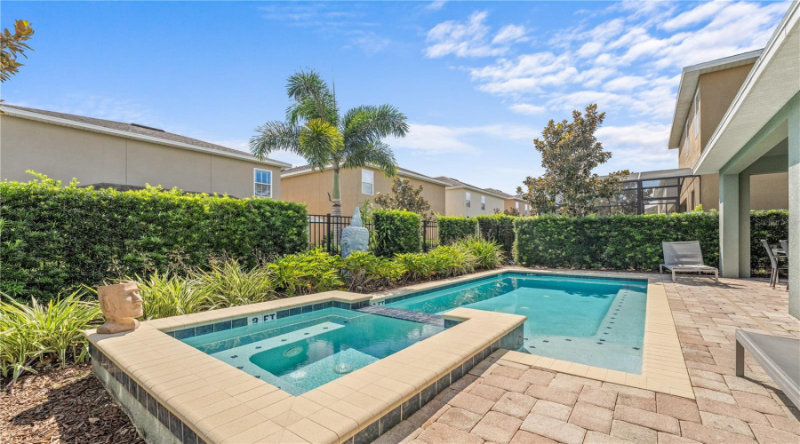 Kissimmee, Florida 34747, 5 Bedrooms Bedrooms, ,5 Bathroomsbathrooms,Residential,For Sale,Novi,Mfro6309048