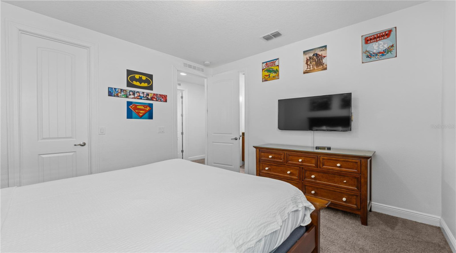 Kissimmee, Florida 34747, 5 Bedrooms Bedrooms, ,5 Bathroomsbathrooms,Residential,For Sale,Novi,Mfro6309048