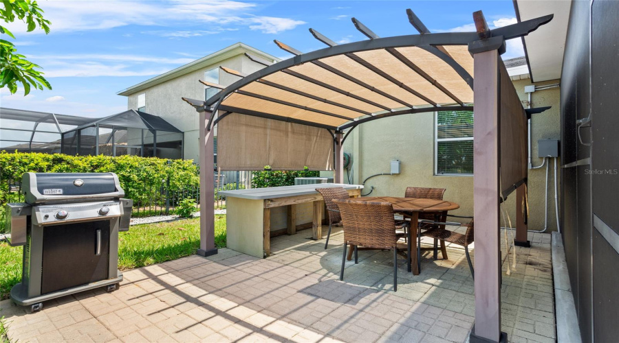 DAVENPORT, Florida 33837, 4 Bedrooms Bedrooms, ,3 BathroomsBathrooms,Residential,For Sale,CORTLAND,MFRS5127887