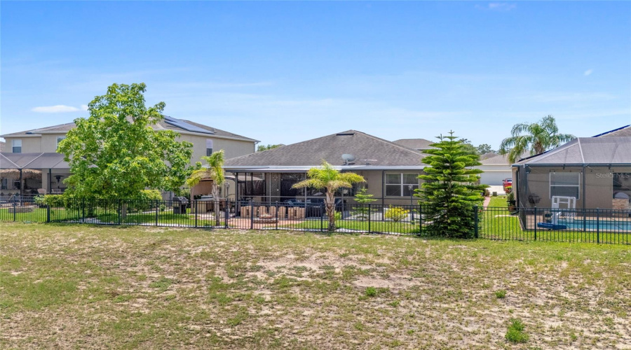 DAVENPORT, Florida 33837, 4 Bedrooms Bedrooms, ,3 BathroomsBathrooms,Residential,For Sale,CORTLAND,MFRS5127887