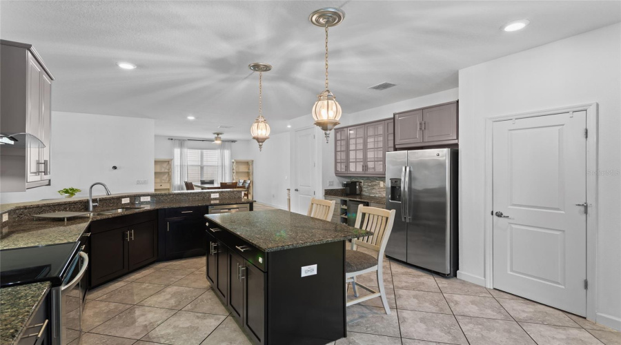 DAVENPORT, Florida 33837, 4 Bedrooms Bedrooms, ,3 BathroomsBathrooms,Residential,For Sale,CORTLAND,MFRS5127887