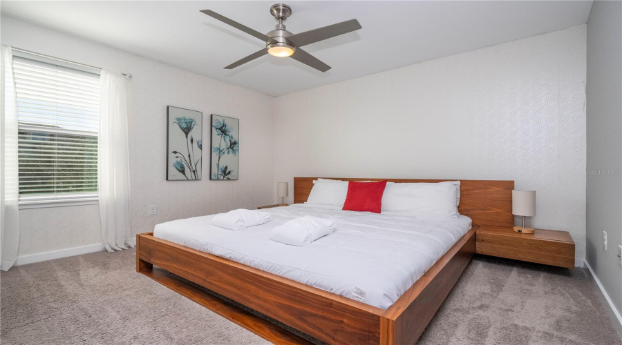 KISSIMMEE, Florida 34746, 4 Bedrooms Bedrooms, ,3 BathroomsBathrooms,Residential,For Sale,LE REVE,0,MFRO6313594