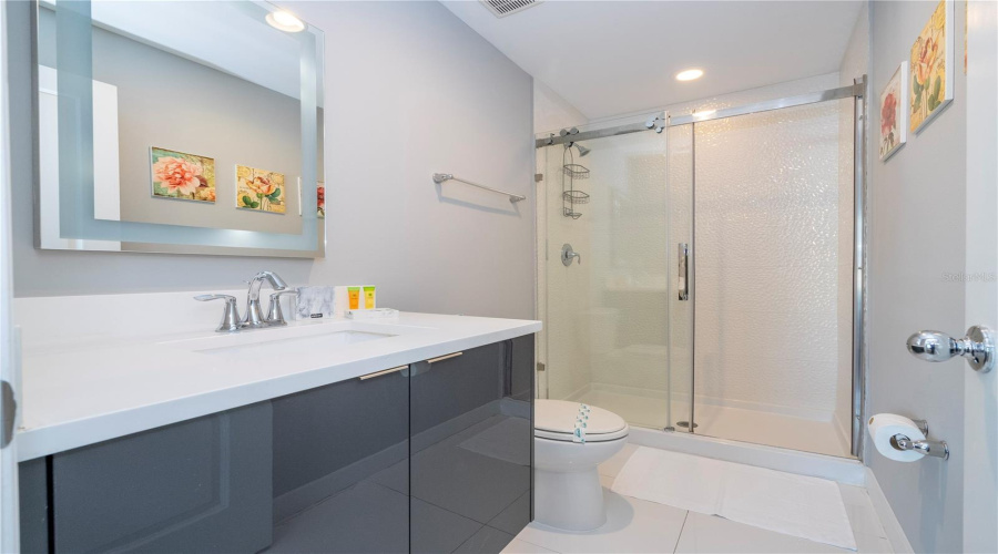 KISSIMMEE, Florida 34746, 4 Bedrooms Bedrooms, ,3 BathroomsBathrooms,Residential,For Sale,LE REVE,0,MFRO6313594