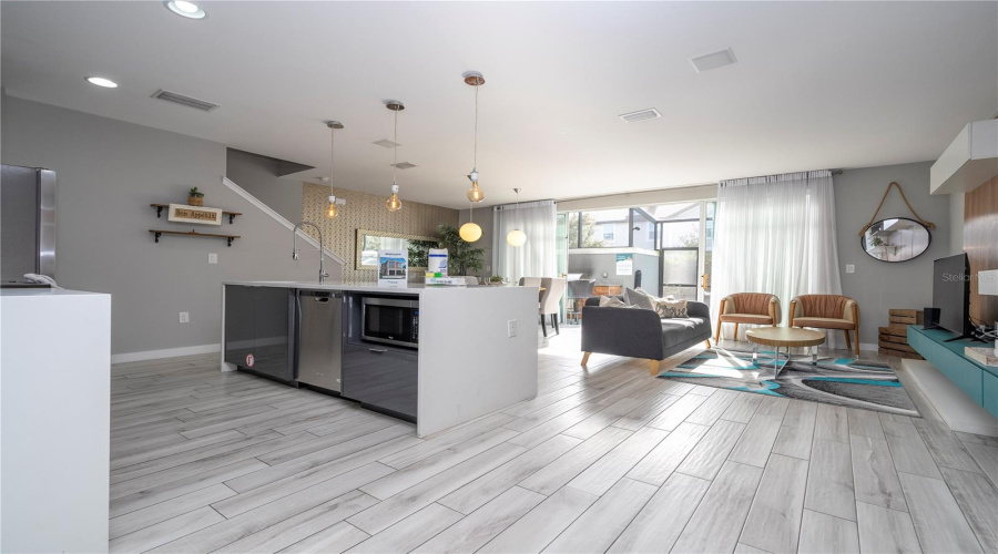 KISSIMMEE, Florida 34746, 4 Bedrooms Bedrooms, ,3 BathroomsBathrooms,Residential,For Sale,LE REVE,0,MFRO6313594