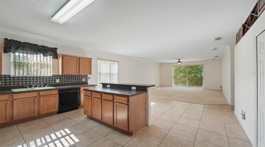 Davenport, Florida 33837, 3 Bedrooms Bedrooms, ,2 Bathroomsbathrooms,Residential,For Sale,Graystone,Mfrtb8391089