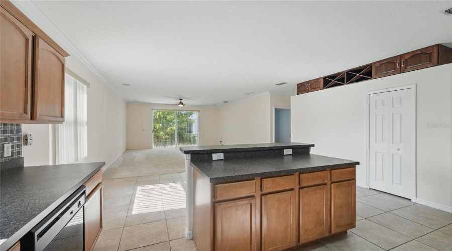 Davenport, Florida 33837, 3 Bedrooms Bedrooms, ,2 Bathroomsbathrooms,Residential,For Sale,Graystone,Mfrtb8391089