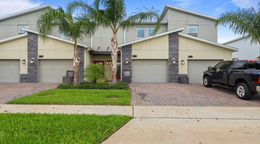 Davenport, Florida 33896, 3 Bedrooms Bedrooms, ,2 Bathroomsbathrooms,Residential,For Sale,Ocean Course,Mfro6313505
