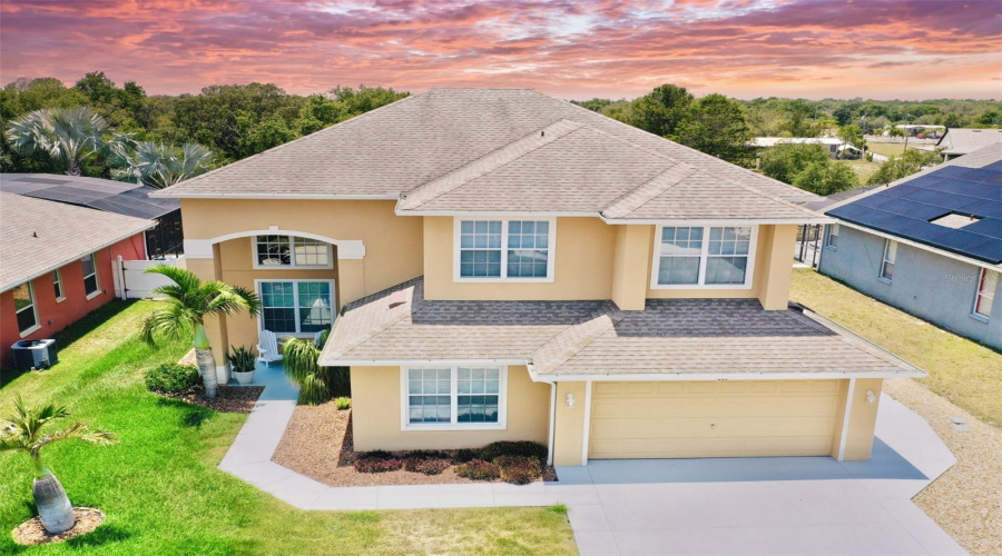Davenport, Florida 33837, 5 Bedrooms Bedrooms, ,3 Bathroomsbathrooms,Residential,For Sale,Wildflower,Mfrs5127831