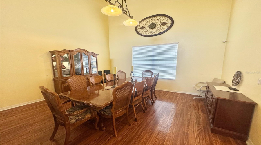Davenport, Florida 33837, 5 Bedrooms Bedrooms, ,3 Bathroomsbathrooms,Residential,For Sale,Wildflower,Mfrs5127831