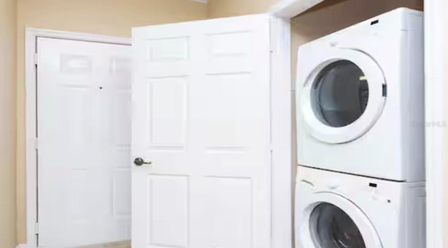 DAVENPORT, Florida 33896, 3 Bedrooms Bedrooms, ,2 BathroomsBathrooms,Residential,For Sale,TUSCANA,0,MFRS5127948