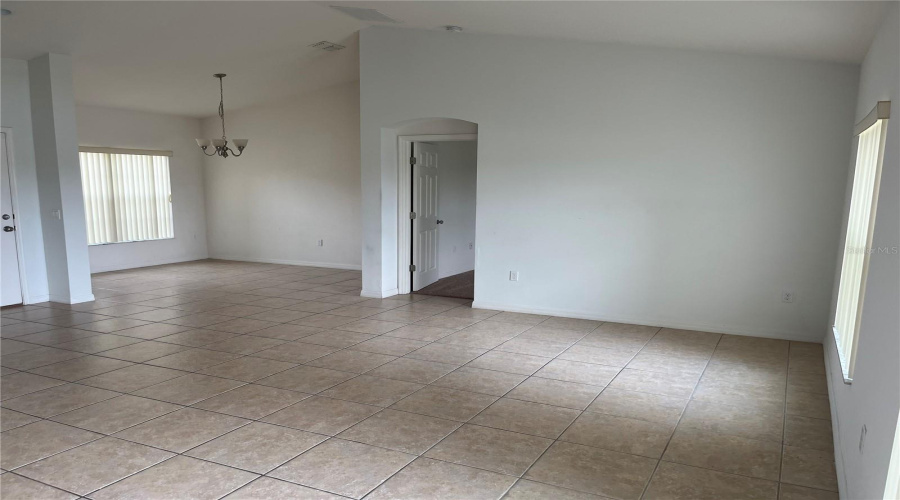 Kissimmee, Florida 34746, 3 Bedrooms Bedrooms, ,2 Bathroomsbathrooms,Residential,For Sale,Sail Harbor,Mfro6313516