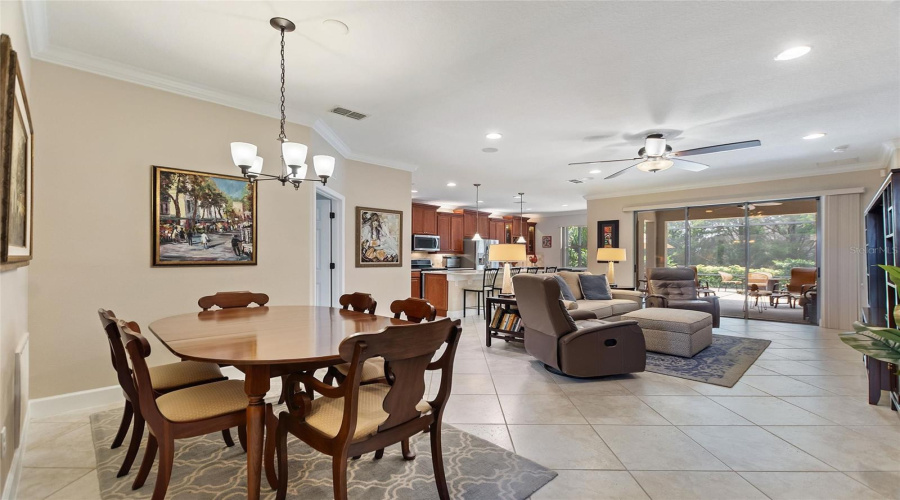 Davenport, Florida 33837, 3 Bedrooms Bedrooms, ,2 Bathroomsbathrooms,Residential,For Sale,Granada,Mfrtb8391067