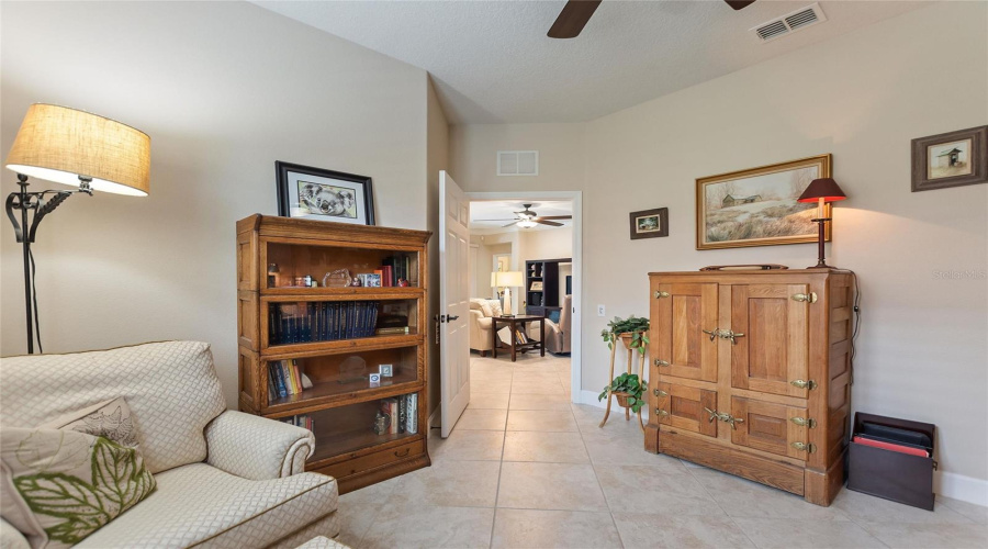 Davenport, Florida 33837, 3 Bedrooms Bedrooms, ,2 Bathroomsbathrooms,Residential,For Sale,Granada,Mfrtb8391067