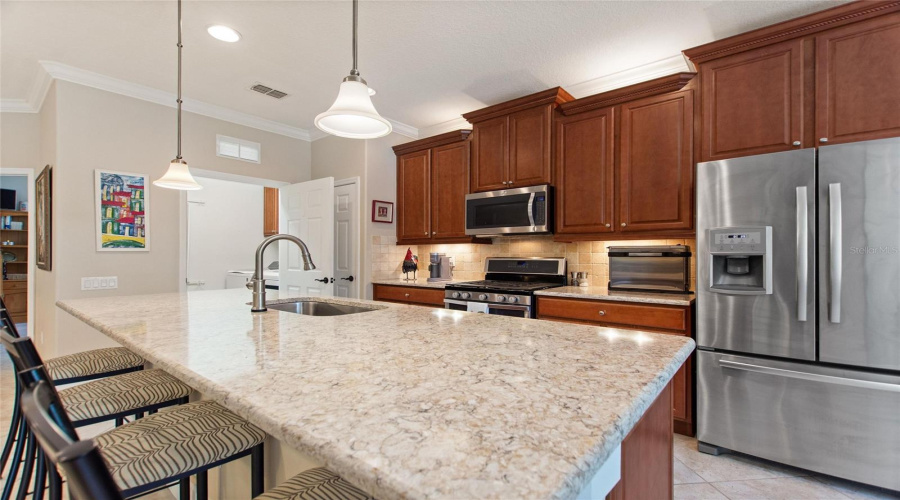 Davenport, Florida 33837, 3 Bedrooms Bedrooms, ,2 Bathroomsbathrooms,Residential,For Sale,Granada,Mfrtb8391067