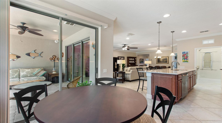 Davenport, Florida 33837, 3 Bedrooms Bedrooms, ,2 Bathroomsbathrooms,Residential,For Sale,Granada,Mfrtb8391067