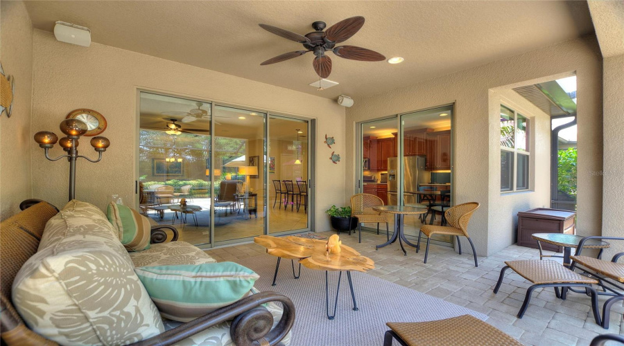 Davenport, Florida 33837, 3 Bedrooms Bedrooms, ,2 Bathroomsbathrooms,Residential,For Sale,Granada,Mfrtb8391067