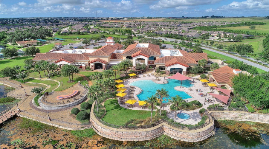 Davenport, Florida 33837, 3 Bedrooms Bedrooms, ,2 Bathroomsbathrooms,Residential,For Sale,Granada,Mfrtb8391067