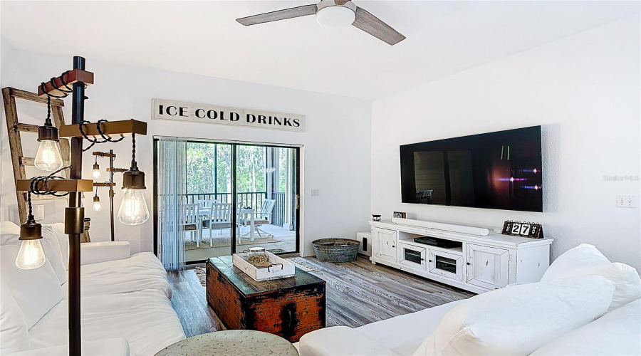 KISSIMMEE, Florida 34747, 2 Bedrooms Bedrooms, ,2 BathroomsBathrooms,Residential,For Sale,TREASURE TROVE,MFRS5127926