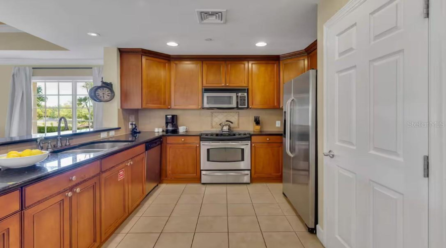 Reunion, Florida 34747, 3 Bedrooms Bedrooms, ,3 Bathroomsbathrooms,Residential,For Sale,Centre Court Ridge,Mfro6312854