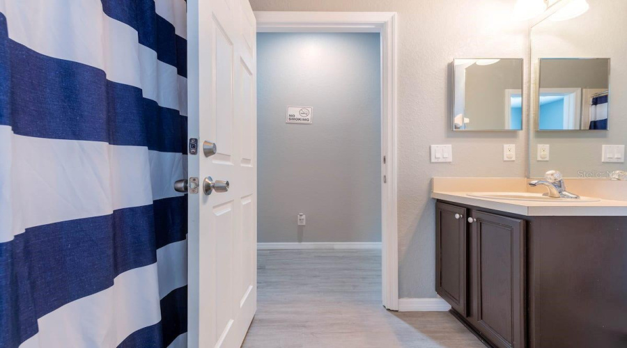 Davenport, Florida 33897, 3 Bedrooms Bedrooms, ,3 Bathroomsbathrooms,Residential,For Sale,Calabria,Mfro6313698