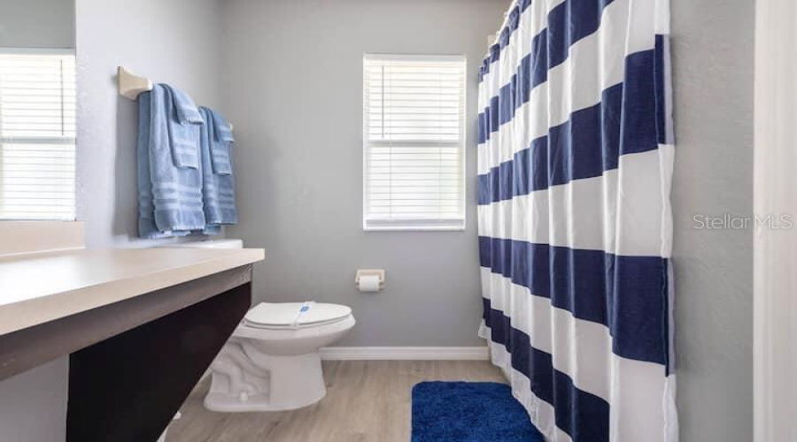 Davenport, Florida 33897, 3 Bedrooms Bedrooms, ,3 Bathroomsbathrooms,Residential,For Sale,Calabria,Mfro6313698