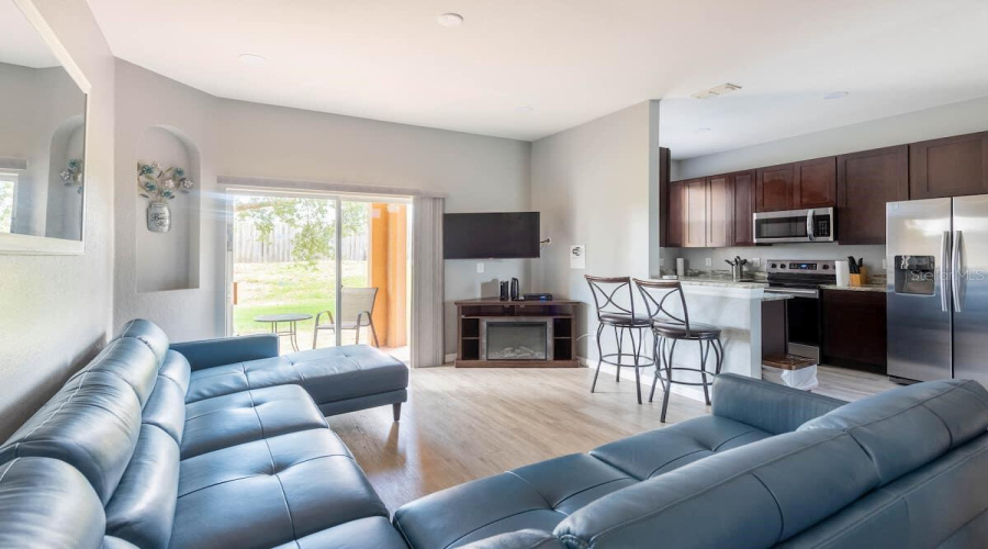 Davenport, Florida 33897, 3 Bedrooms Bedrooms, ,3 Bathroomsbathrooms,Residential,For Sale,Calabria,Mfro6313698